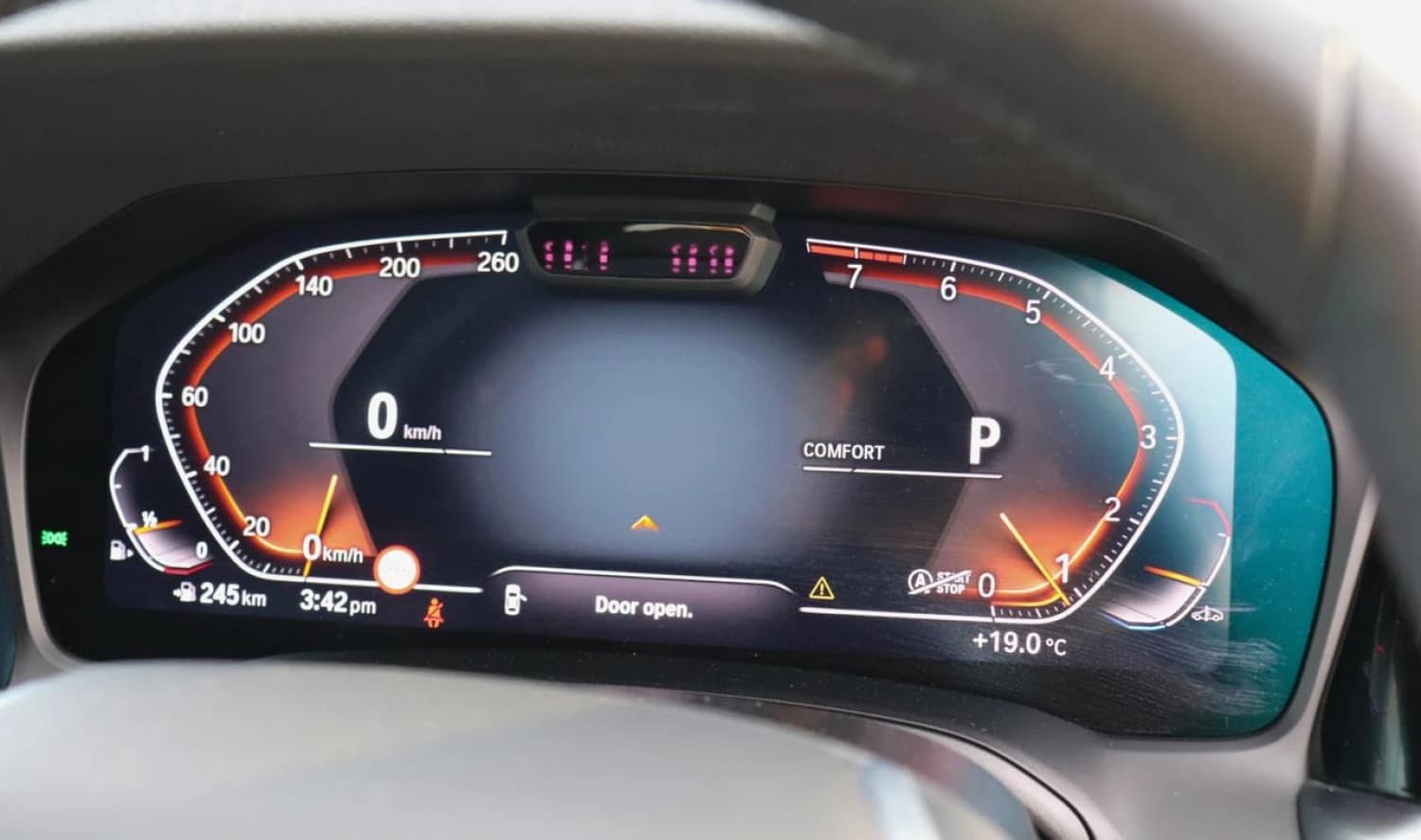 BMW 3 series 318i - фото 13