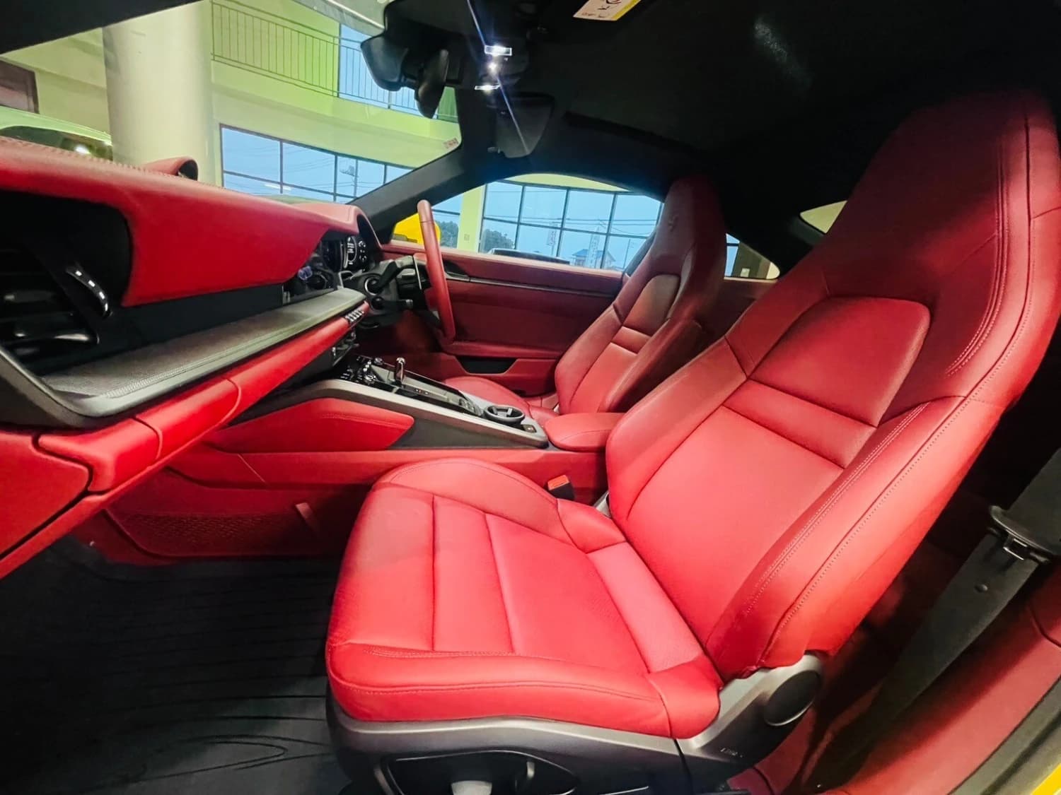 Porsche 911 Carrera T PDK - фото 4