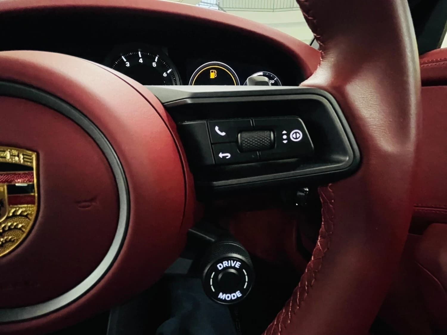 Porsche 911 Carrera T PDK - фото 19