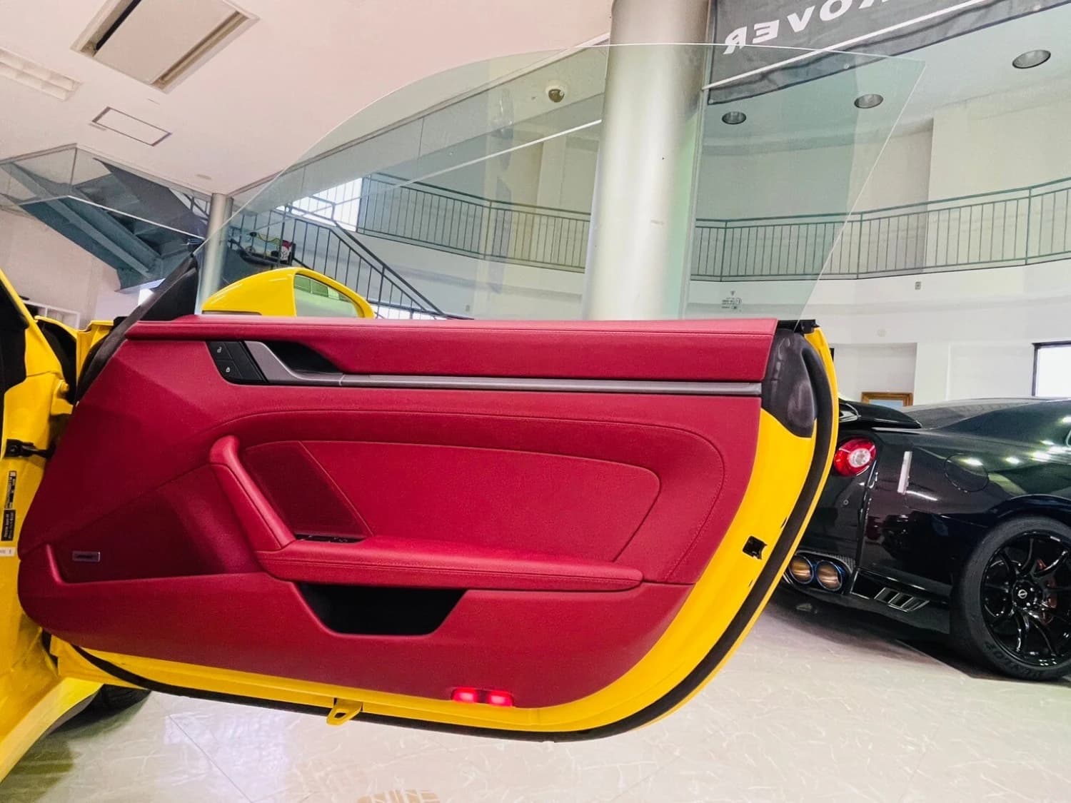 Porsche 911 Carrera T PDK - фото 32