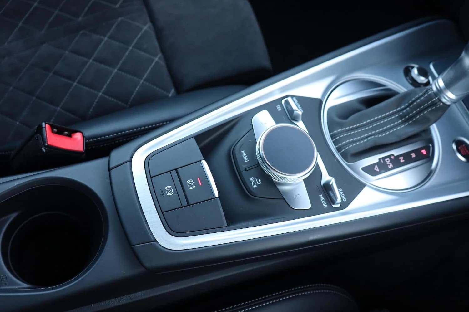 Audi TT 40 TFSI S Line Package - фото 10