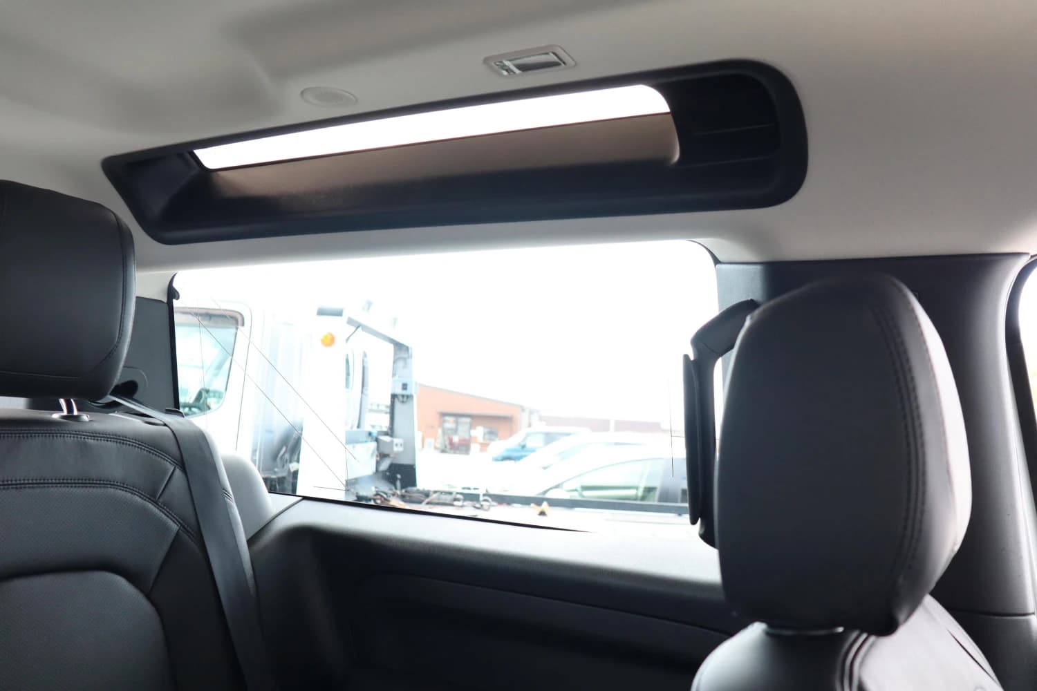 Land Rover Defender - фото 26