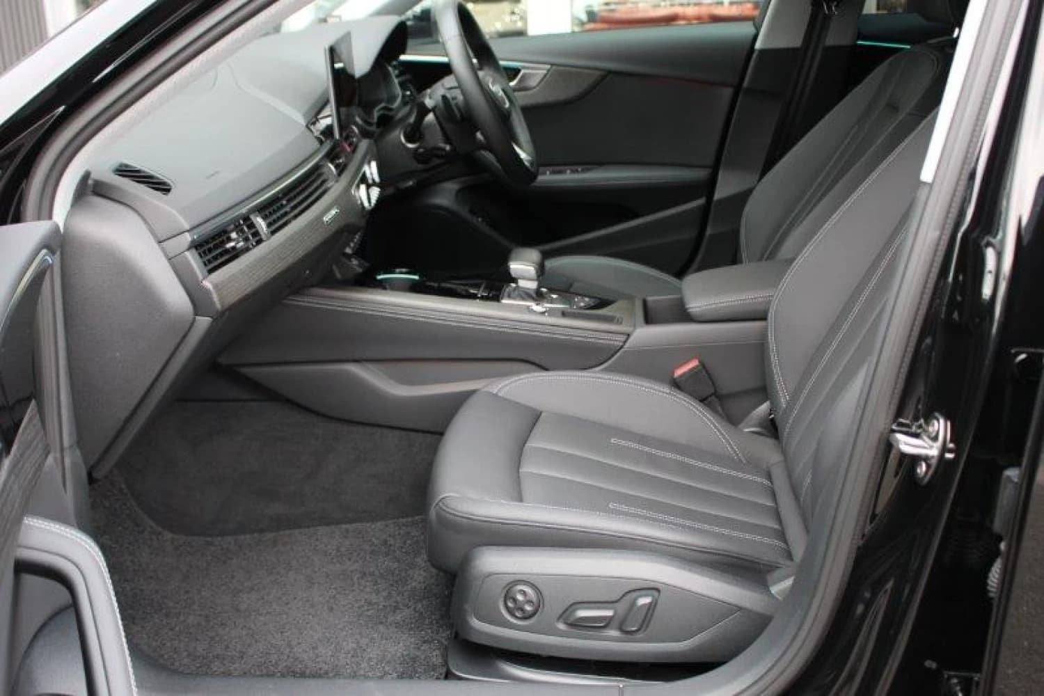 Audi A4 Allroad Quattro - фото 3