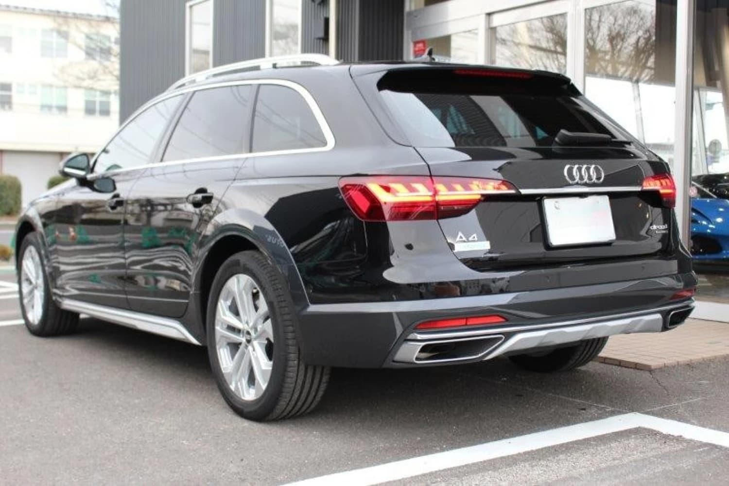 Audi A4 Allroad Quattro - фото 7