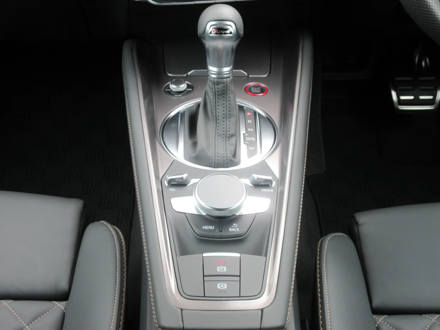 Audi TTS Memorial Edition - фото 17