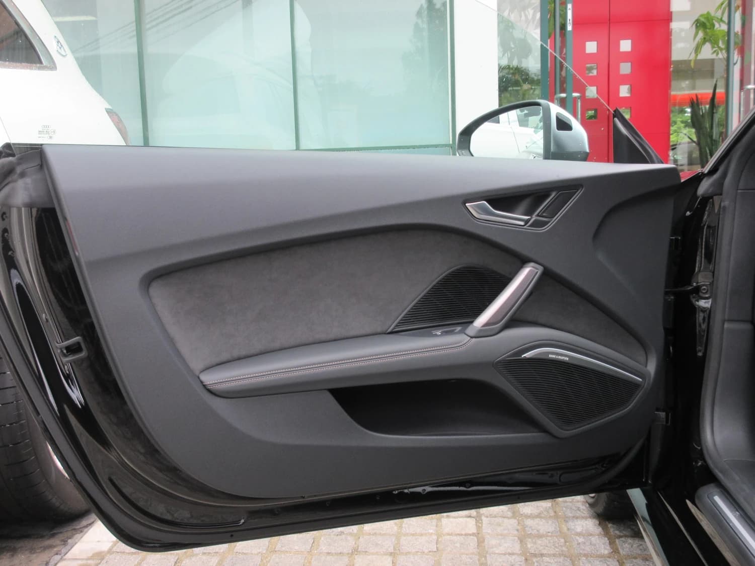 Audi TTS Memorial Edition - фото 18