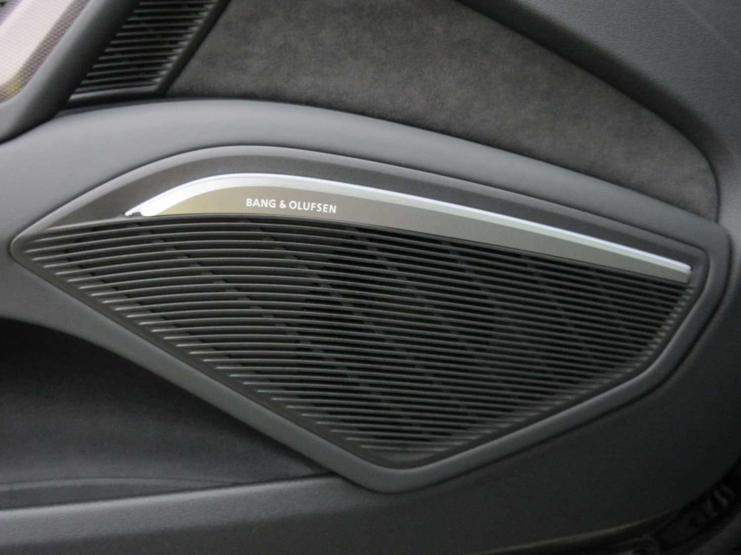 Audi TTS Memorial Edition - фото 22