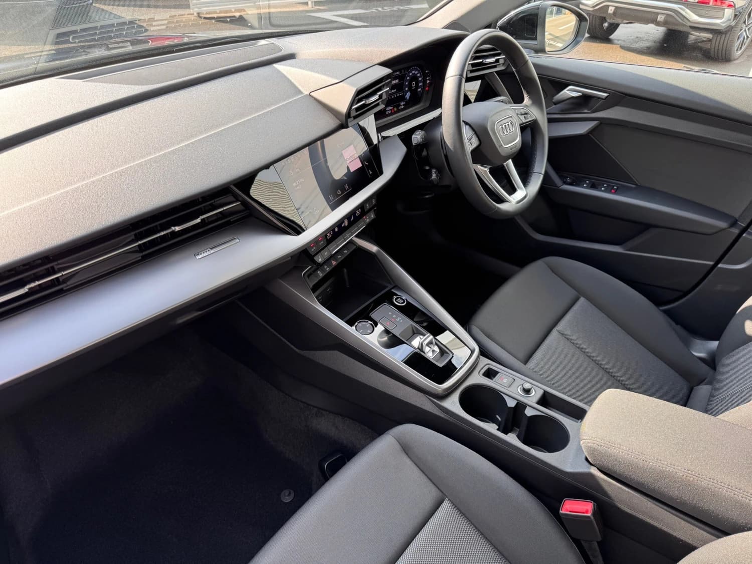 Audi A3 30 TFSI - фото 11