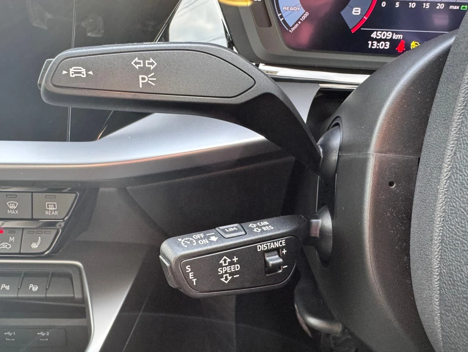 Audi A3 30 TFSI - фото 12