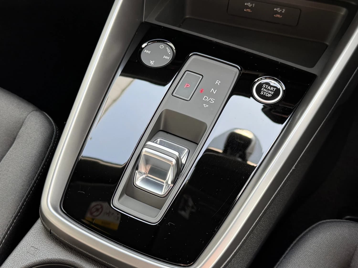 Audi A3 30 TFSI - фото 20