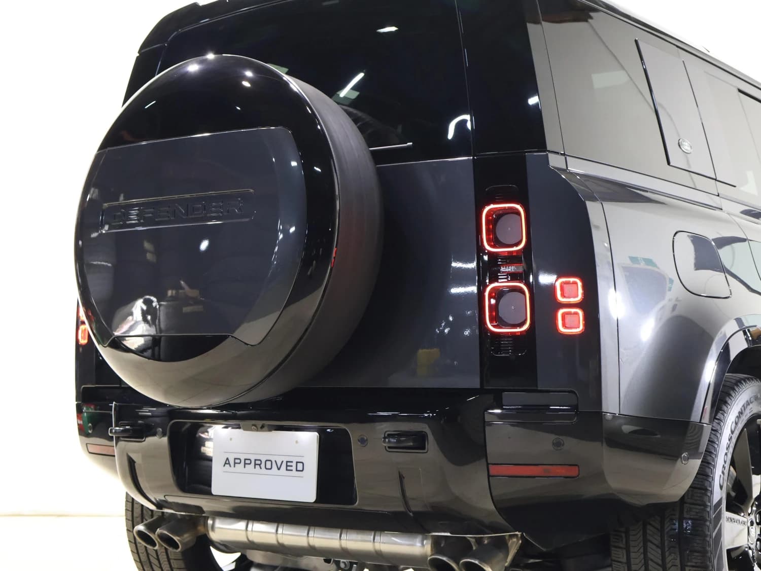 Land Rover Defender V8 P525 - фото 22