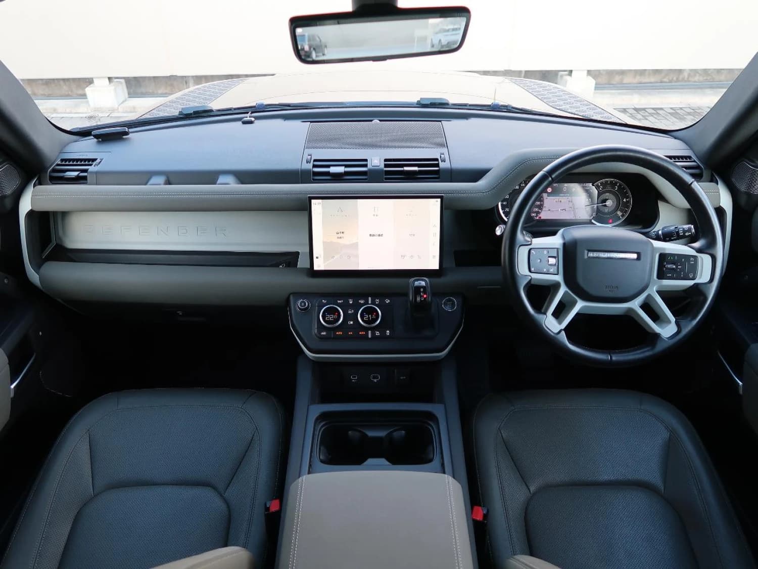 Land Rover Defender D300 Turbo - фото 2