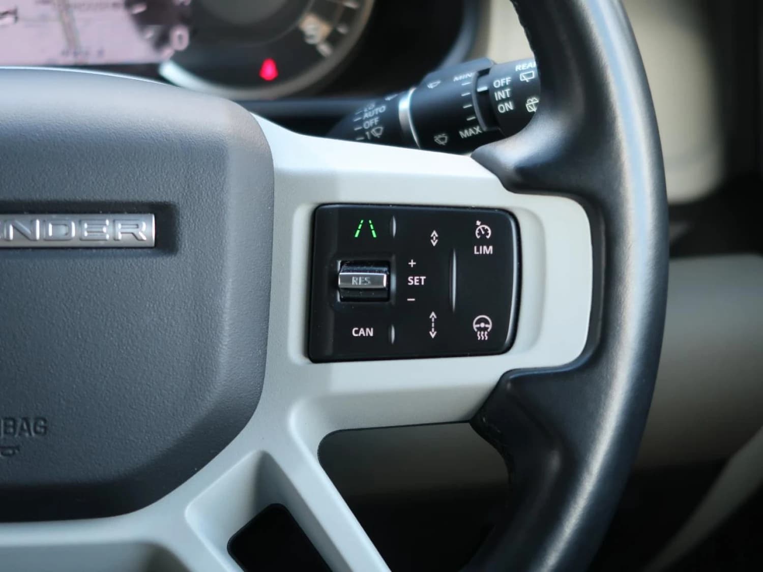 Land Rover Defender D300 Turbo - фото 16