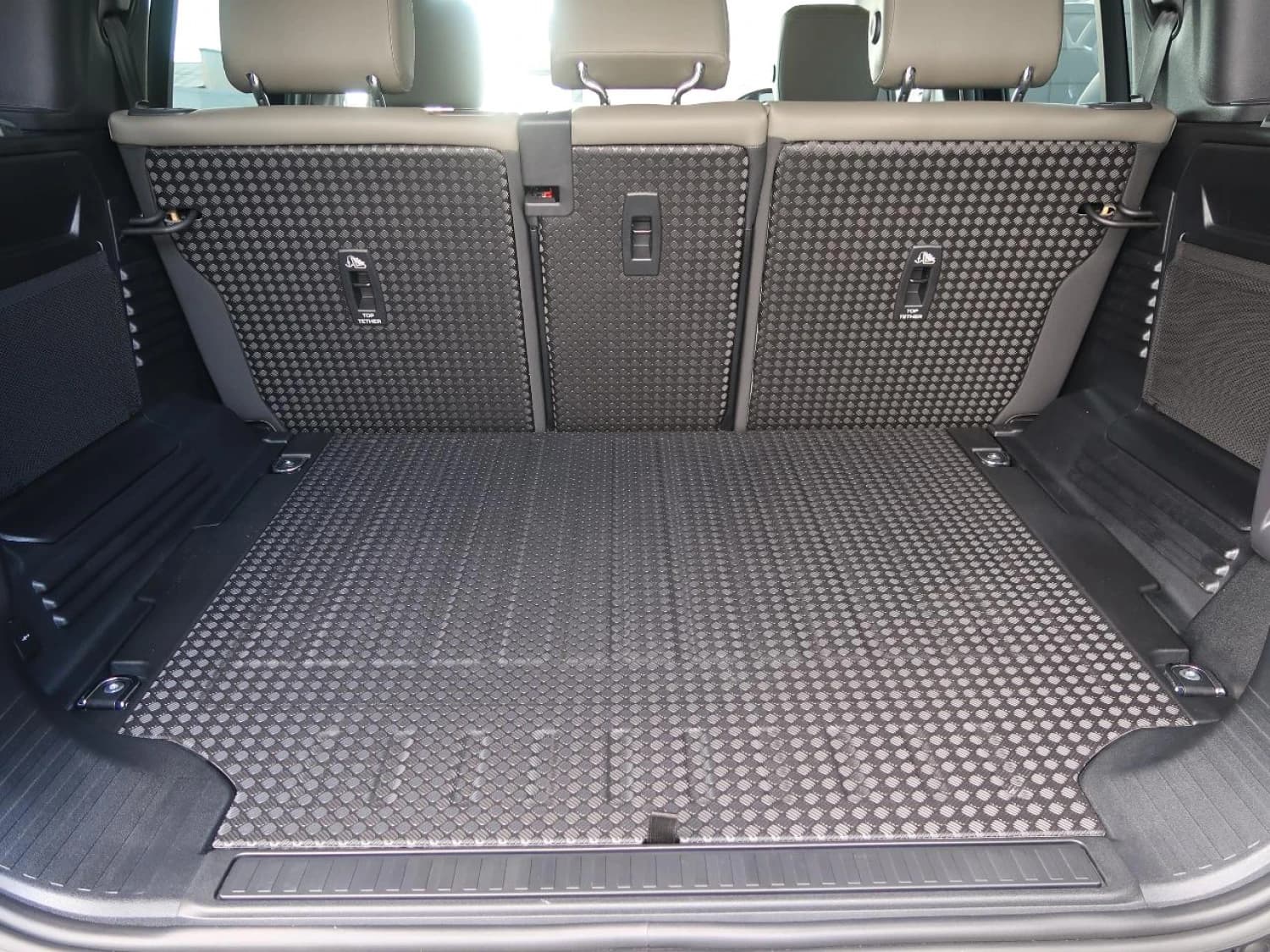 Land Rover Defender D300 Turbo - фото 31