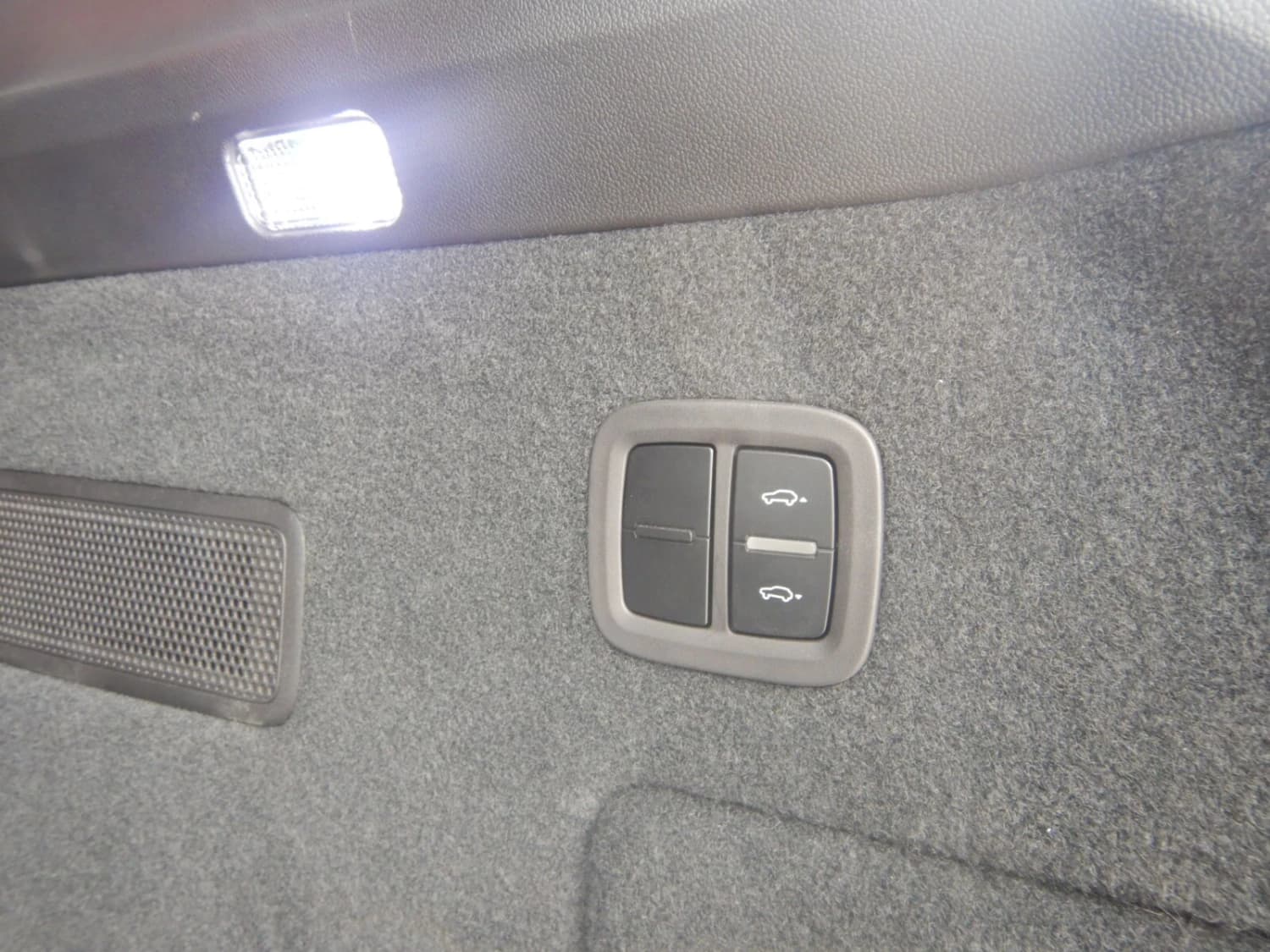 Porsche Cayenne Platinum Edition Tiptronic S - фото 26