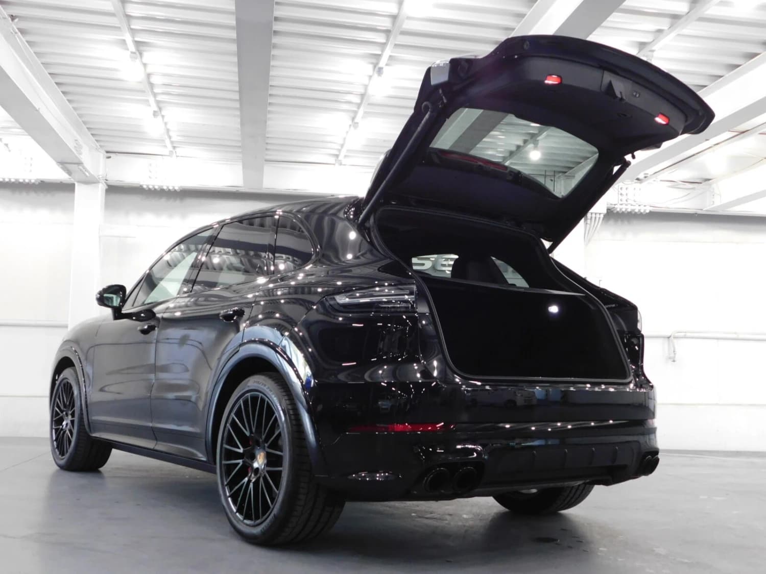 Porsche Cayenne GTS Tiptronic S - фото 12