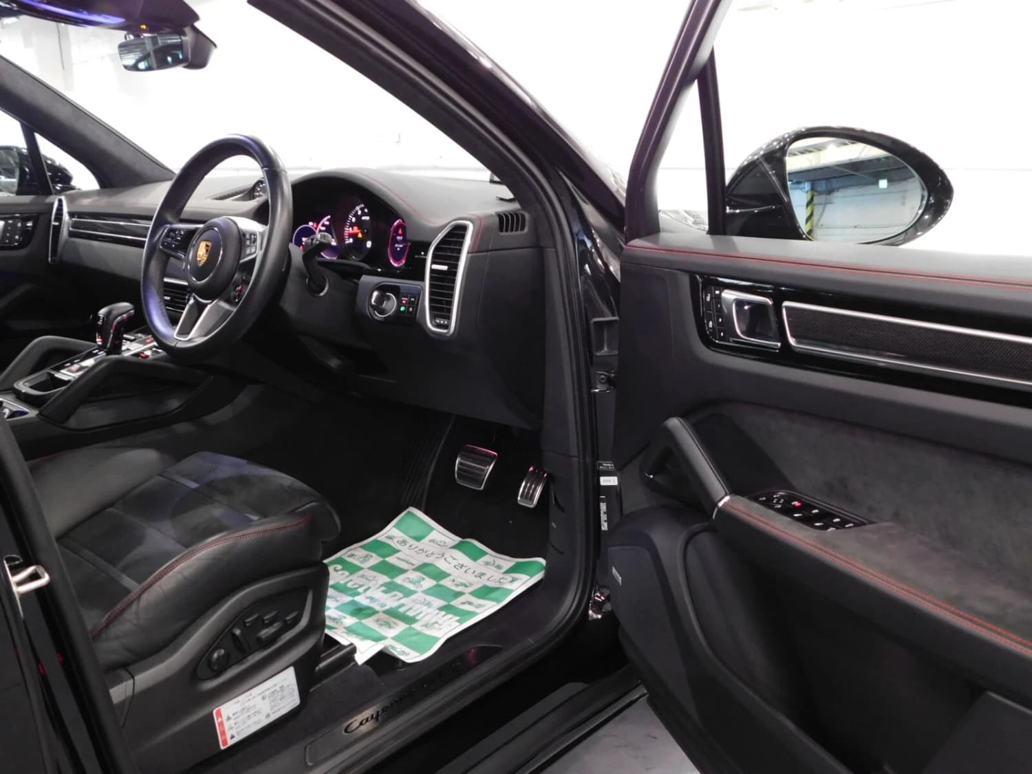 Porsche Cayenne GTS Tiptronic S - фото 13