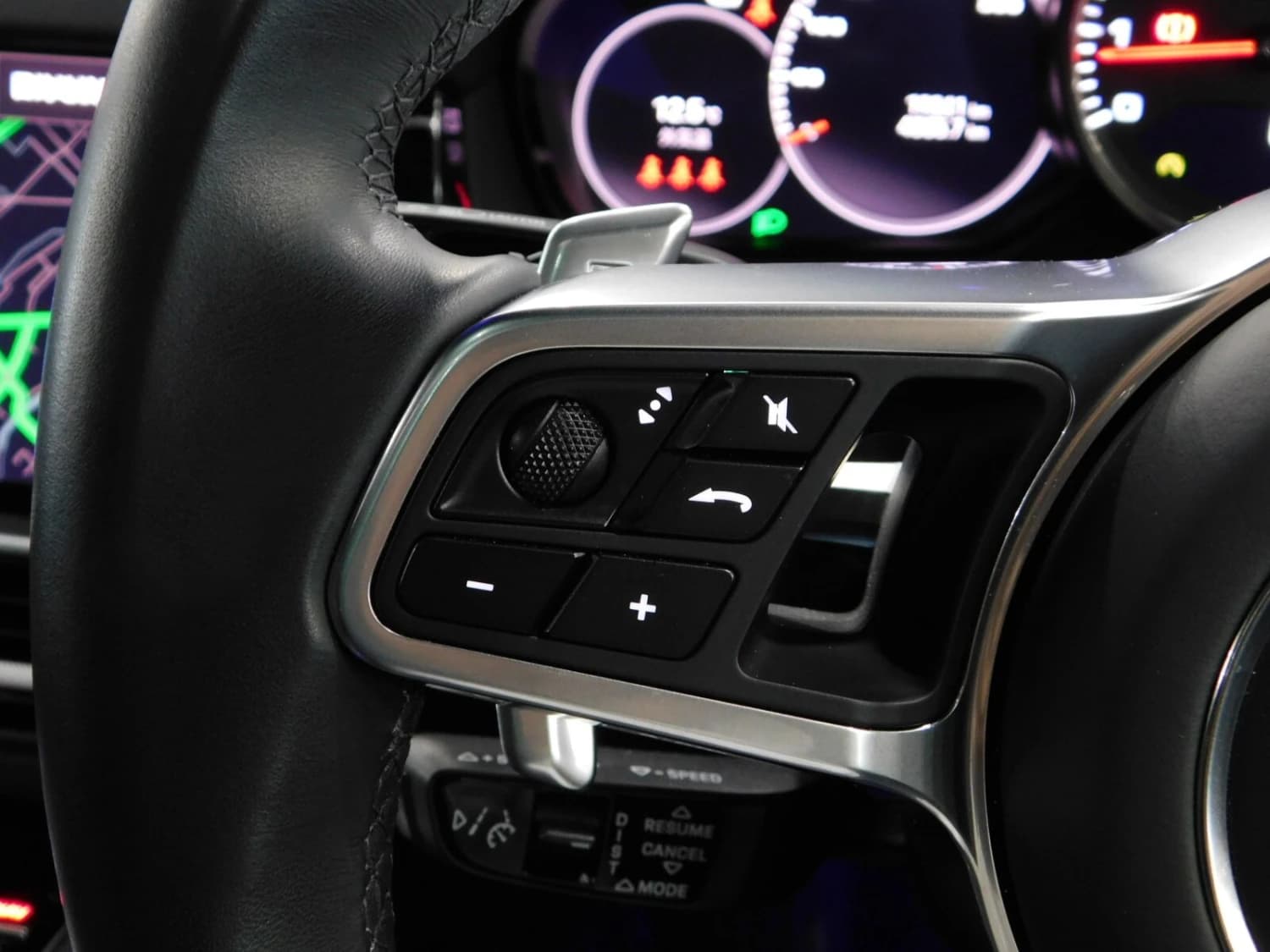 Porsche Cayenne GTS Tiptronic S - фото 16