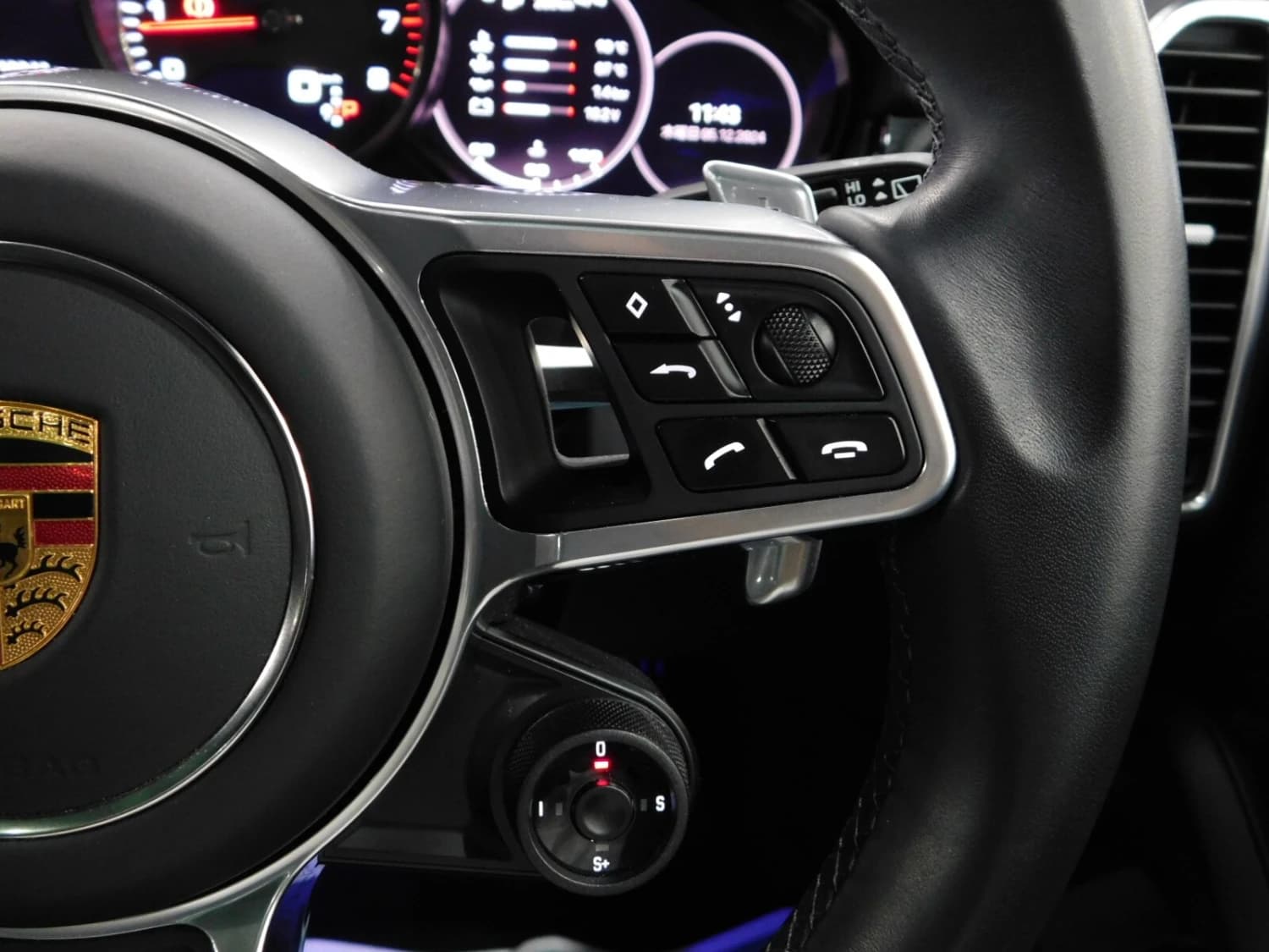 Porsche Cayenne GTS Tiptronic S - фото 17