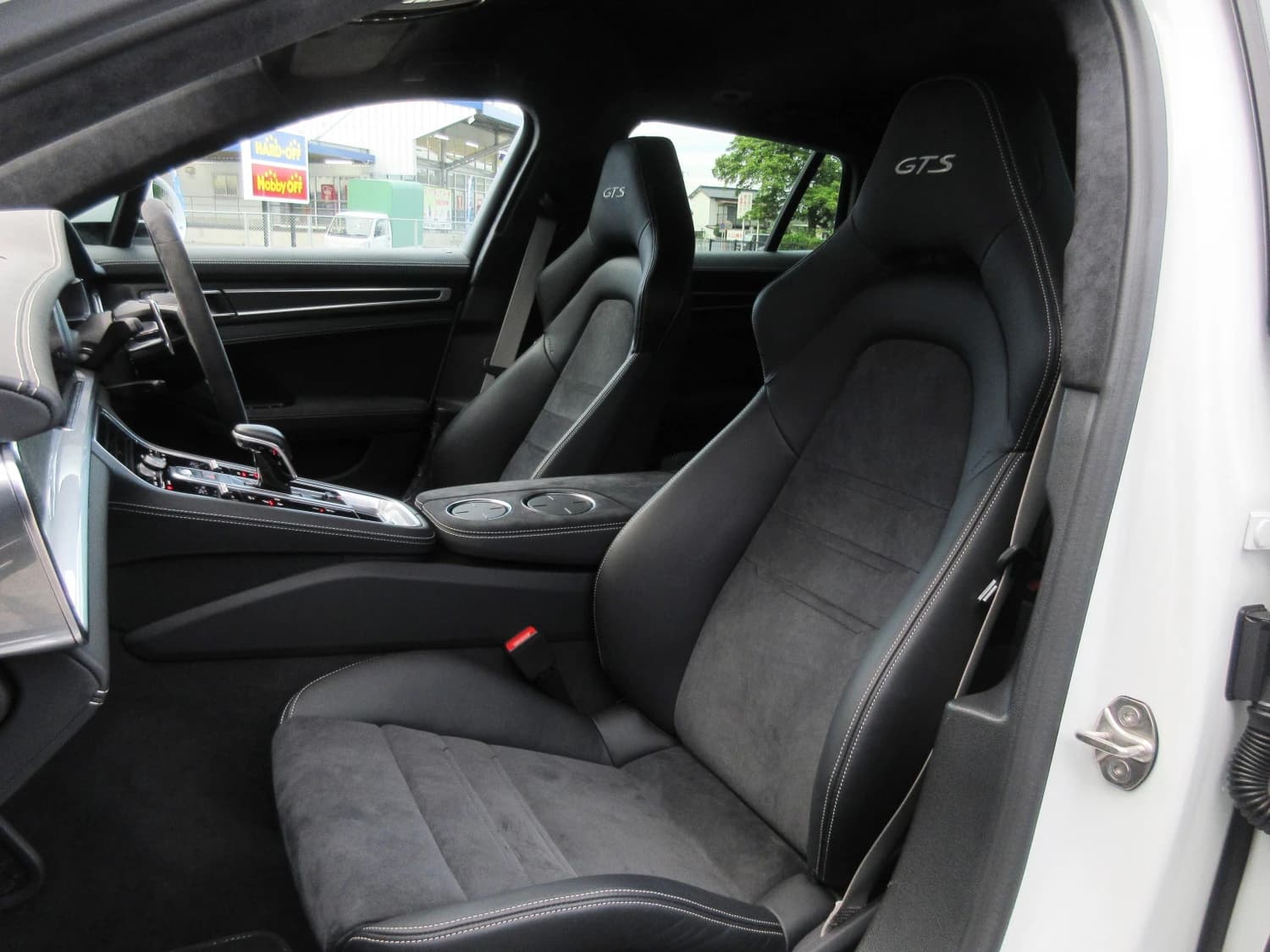 Porsche Panamera Sport Turismo GTS PDK - фото 3