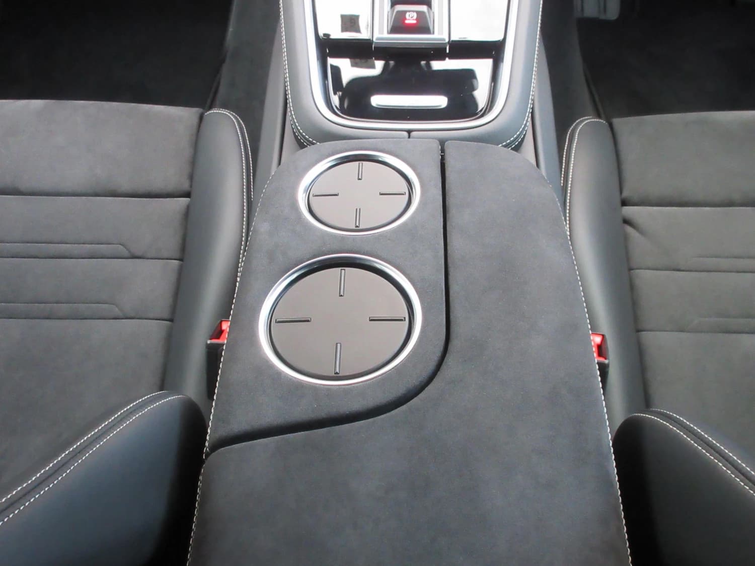 Porsche Panamera Sport Turismo GTS PDK - фото 19