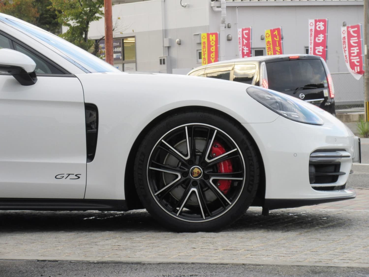 Porsche Panamera Sport Turismo GTS PDK - фото 27