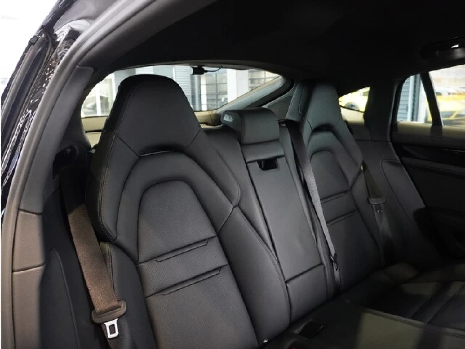 Porsche Panamera 4 PDK - фото 4