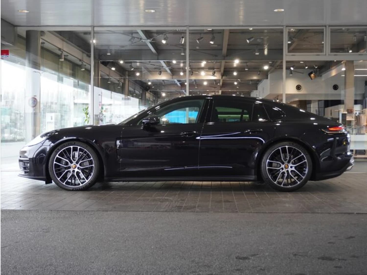 Porsche Panamera 4 PDK - фото 6