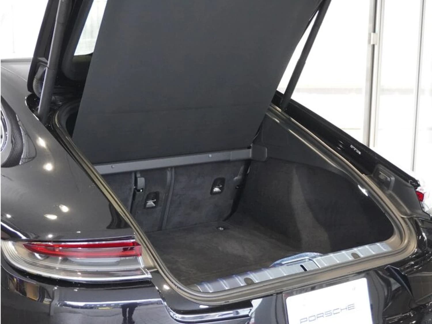 Porsche Panamera 4 PDK - фото 18