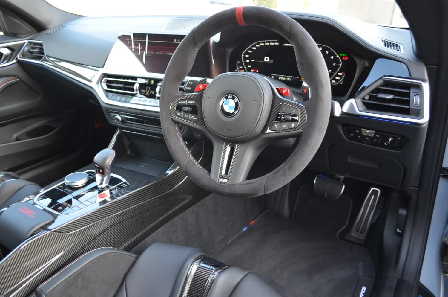 BMW M4 Limited Edition - фото 2