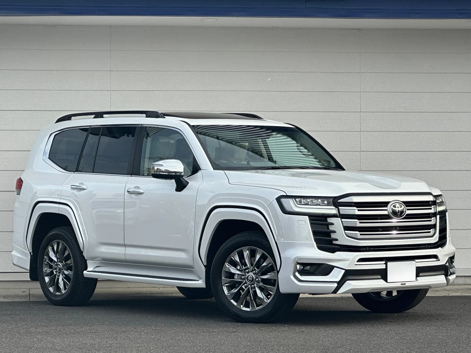 Toyota Land Cruiser 300 3.4 ZX Modellista