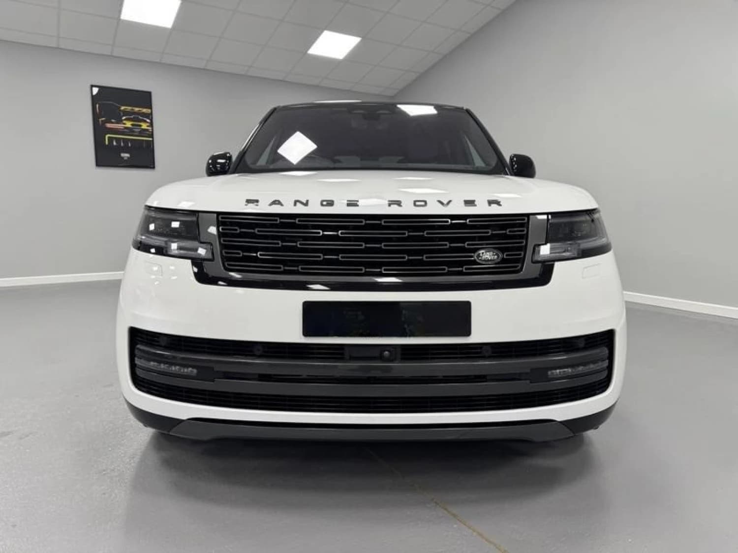 Land Rover Range Rover P400 MHEV Autobiography Long Wheelbase - фото 5