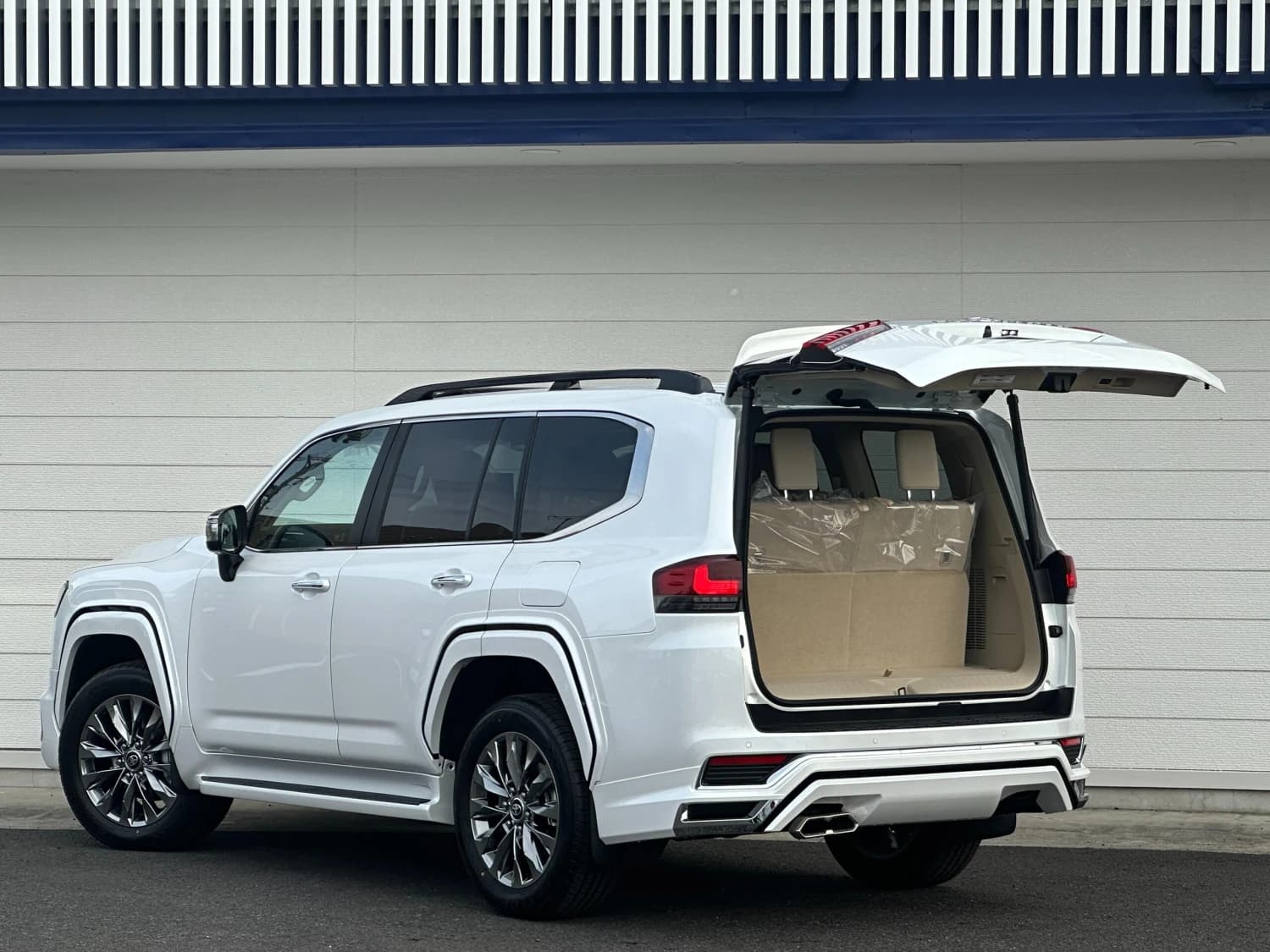 Toyota Land Cruiser 300 3.4 ZX Modellista - фото 6