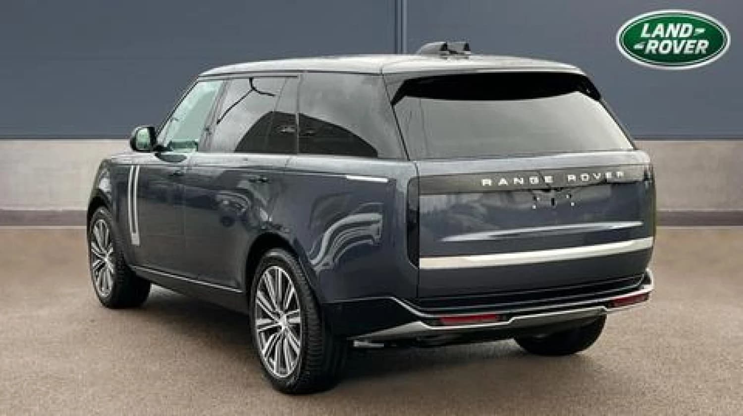 Land Rover Range Rover P400 Autobiography Long Wheelbase - фото 7