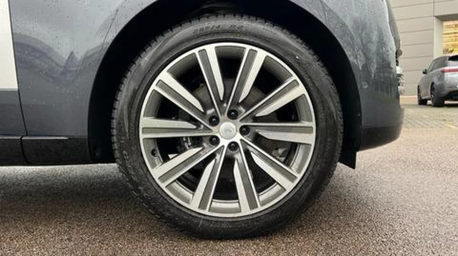 Land Rover Range Rover P400 Autobiography Long Wheelbase - фото 16