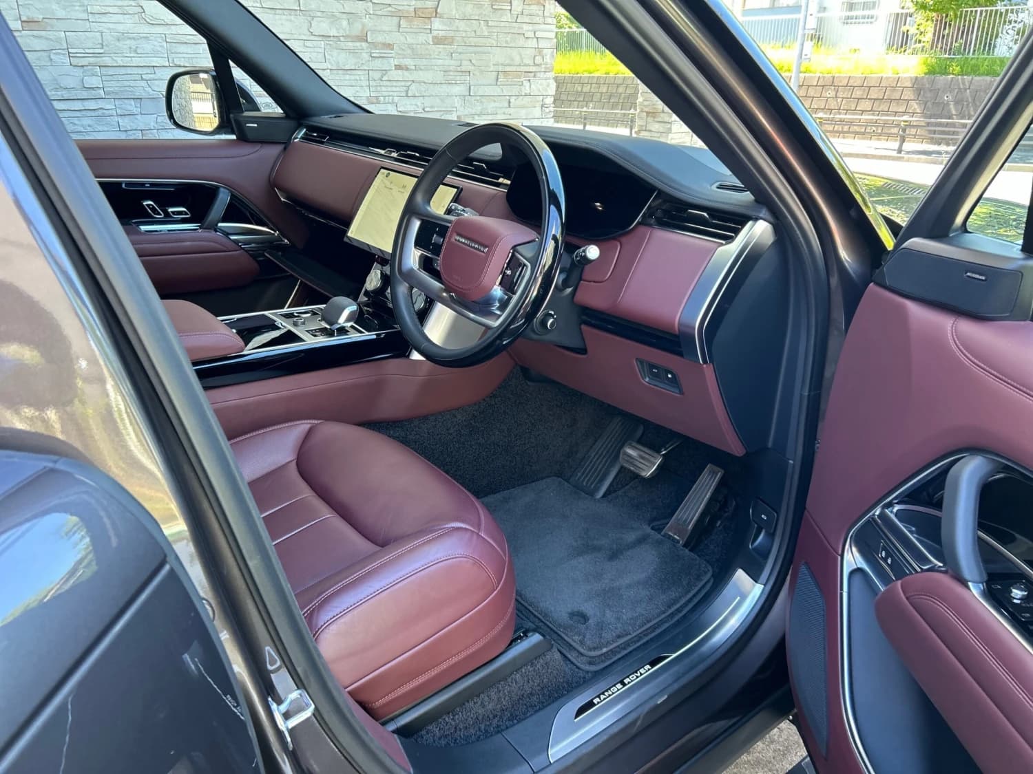 Land Rover Range Rover HSE P440e Long Wheelbase - фото 2