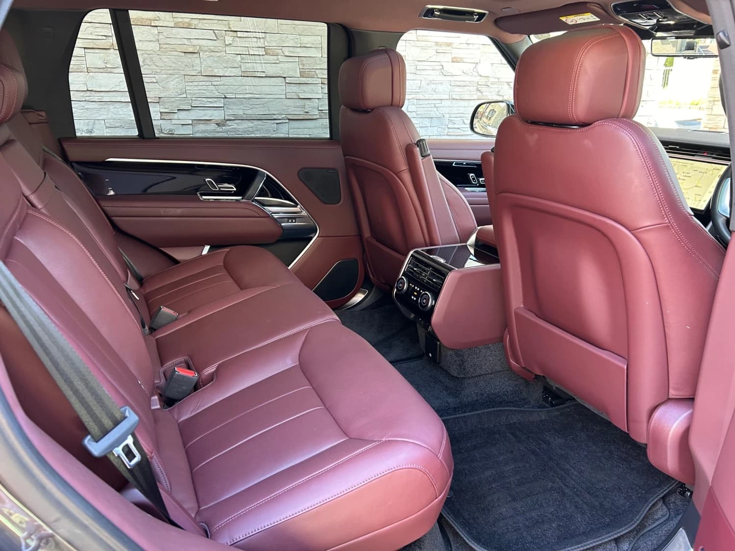 Land Rover Range Rover HSE P440e Long Wheelbase - фото 5