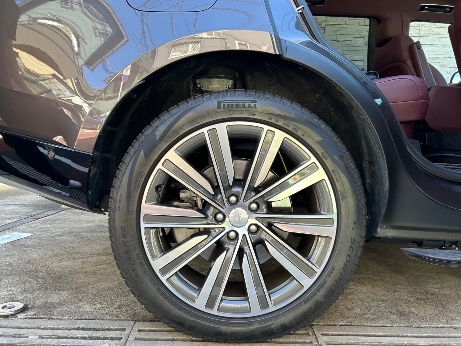 Land Rover Range Rover HSE P440e Long Wheelbase - фото 16