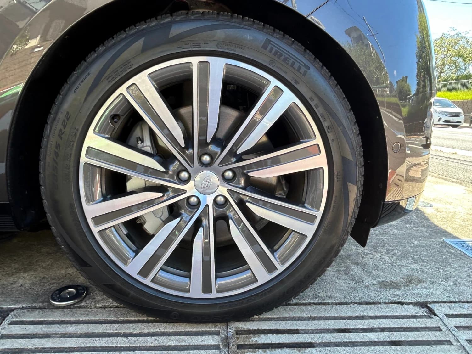 Land Rover Range Rover HSE P440e Long Wheelbase - фото 17