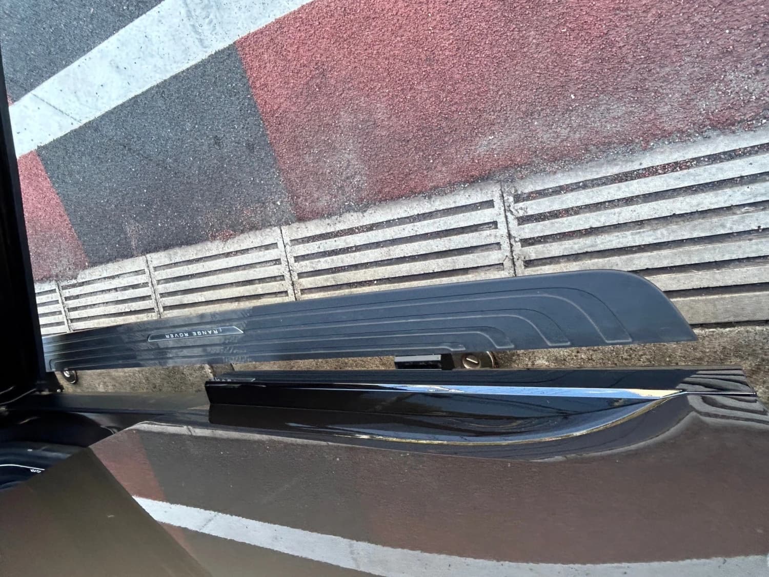 Land Rover Range Rover HSE P440e Long Wheelbase - фото 20