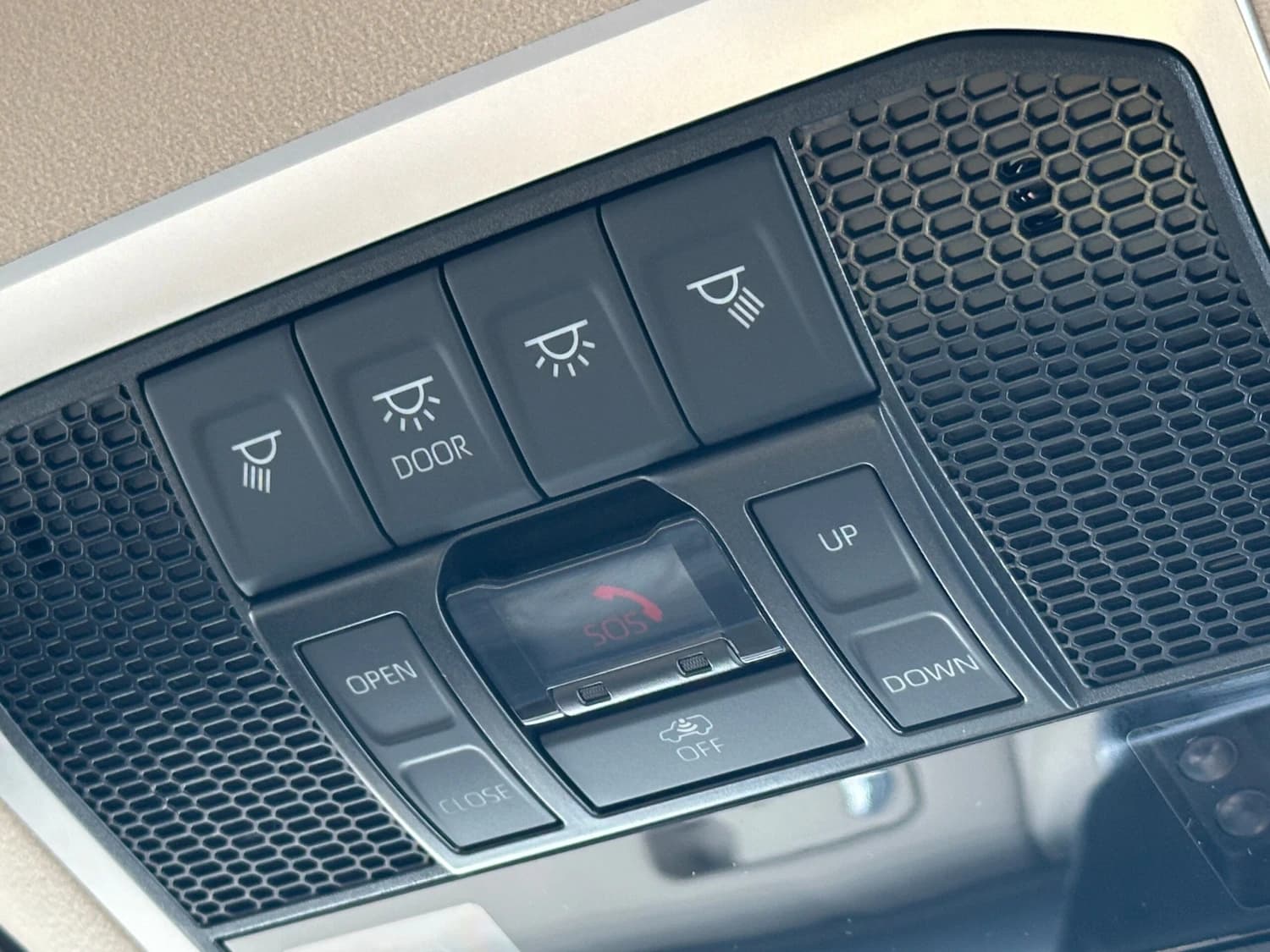 Toyota Land Cruiser 300 3.4 ZX Modellista - фото 46