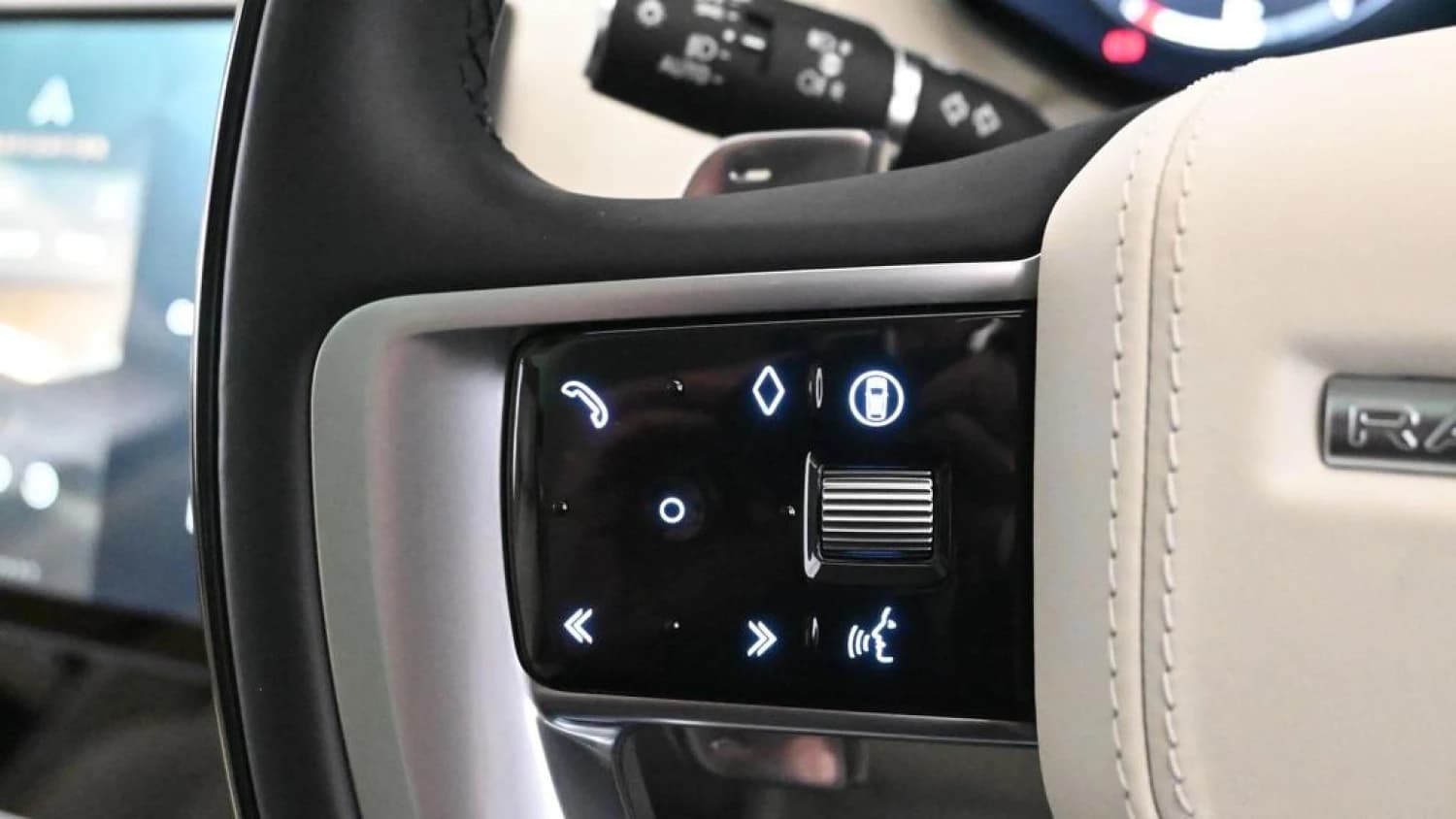 Land Rover Range Rover Autobiography D350 Long Wheelbase - фото 11