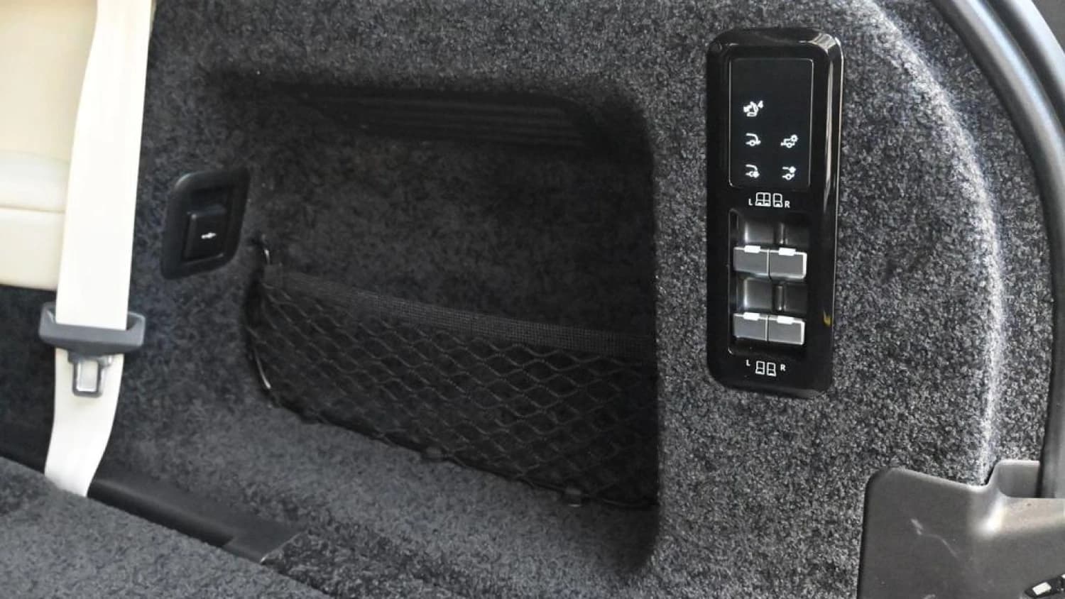 Land Rover Range Rover Autobiography D350 Long Wheelbase - фото 31