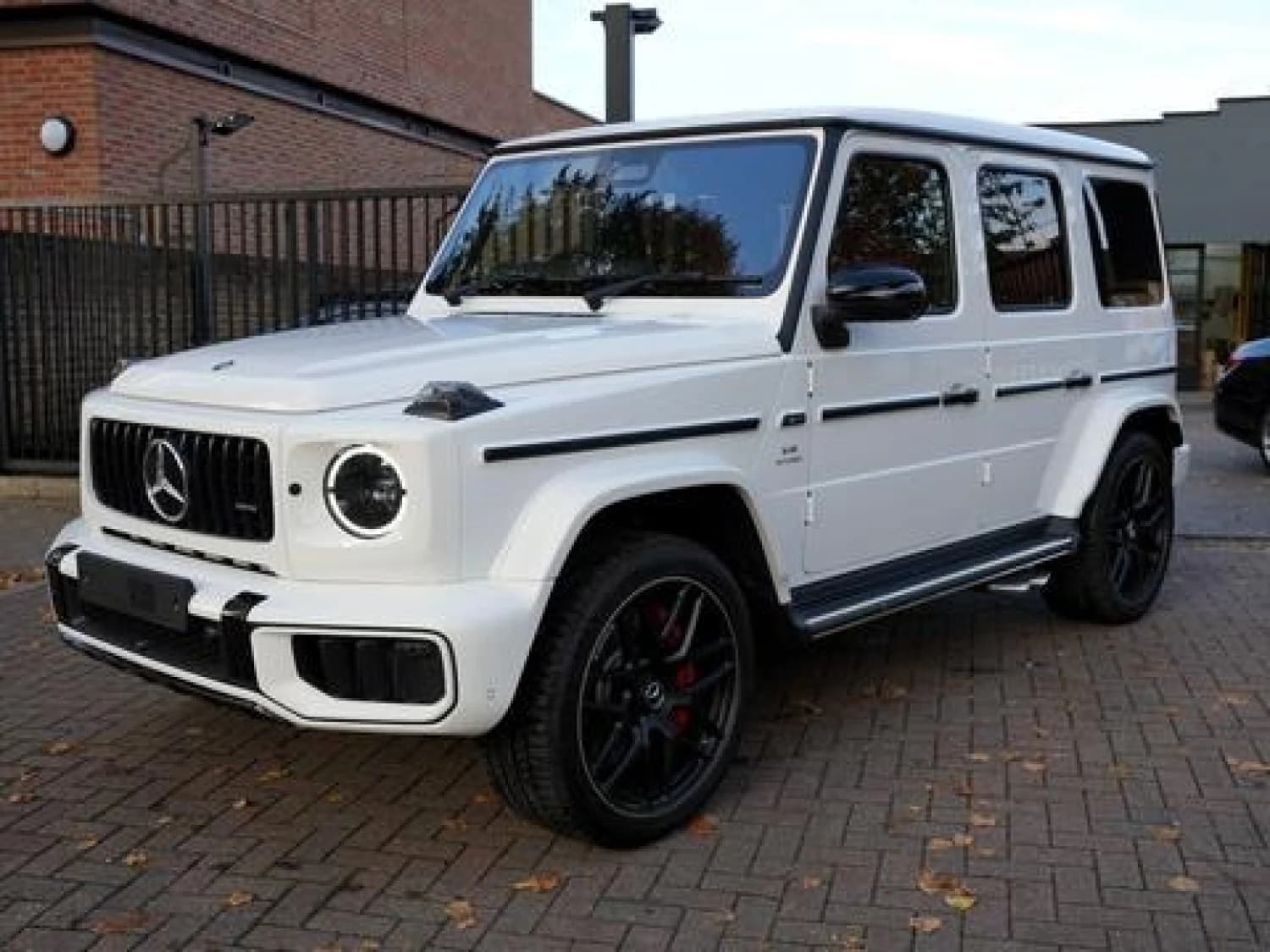 Mercedes G-class MHEV G63 AMG V8 BiTurbo