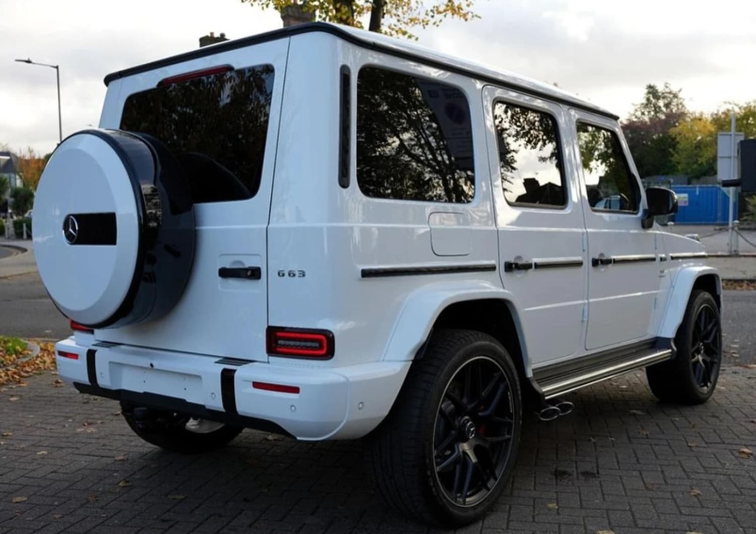 Mercedes G-class MHEV G63 AMG V8 BiTurbo - фото 7