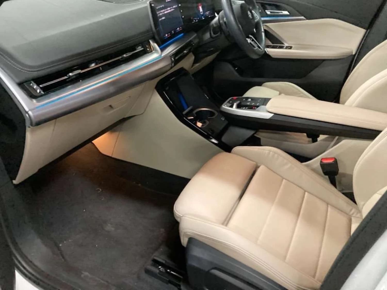 BMW X1 20d M Sport - фото 2