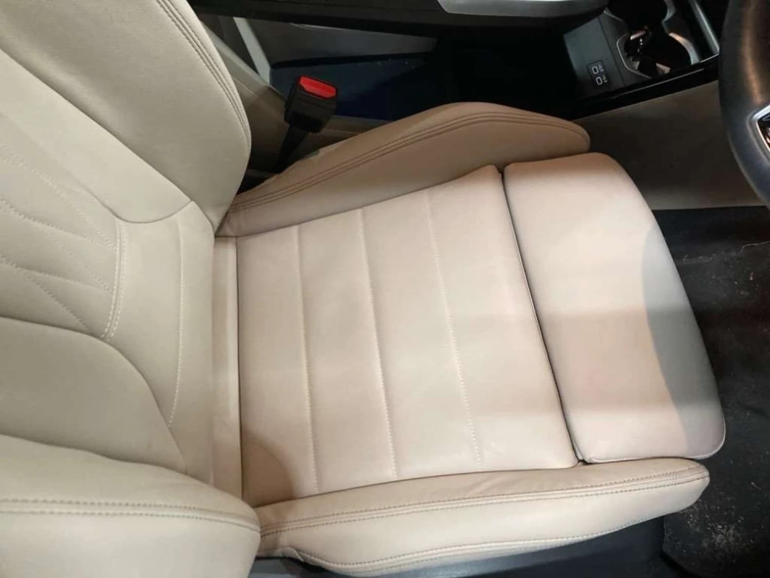 BMW X1 20d M Sport - фото 9