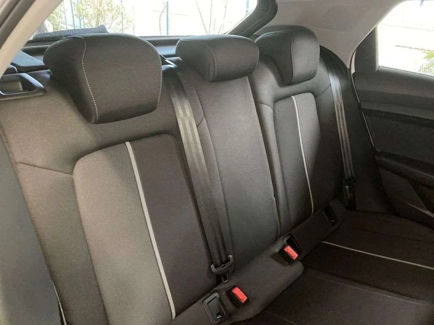 Audi A1 25 TFSI - фото 3