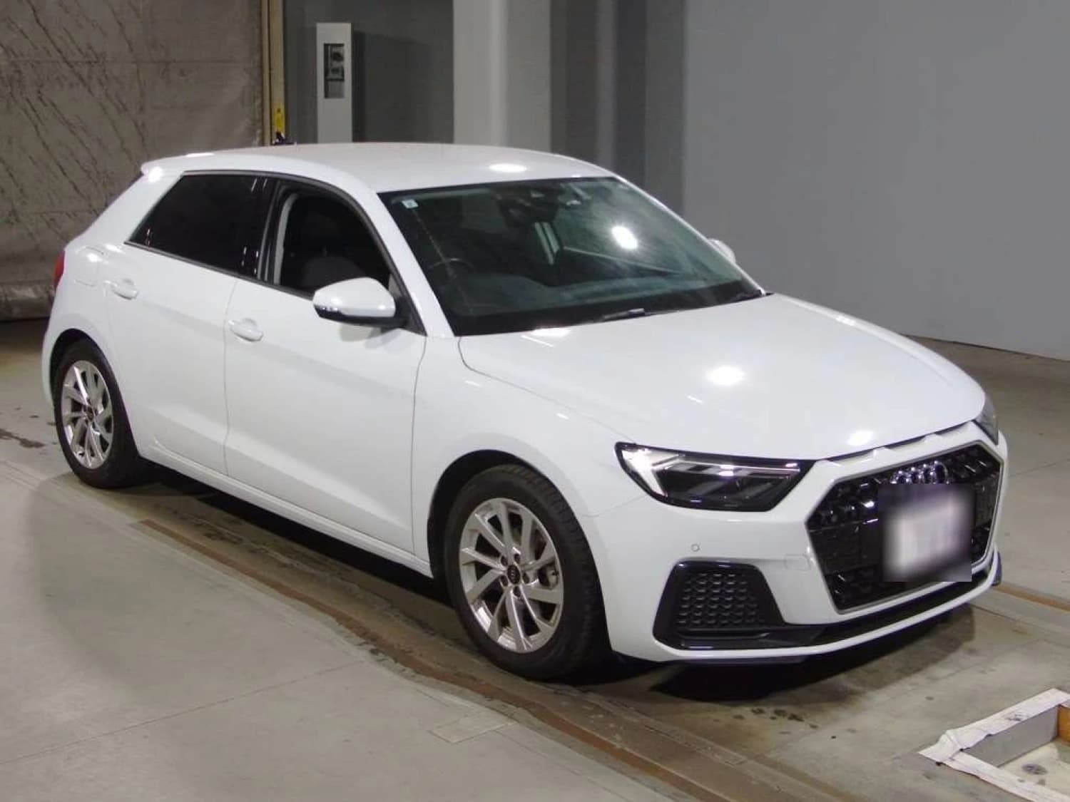 Audi A1 25 TFSI - фото 5