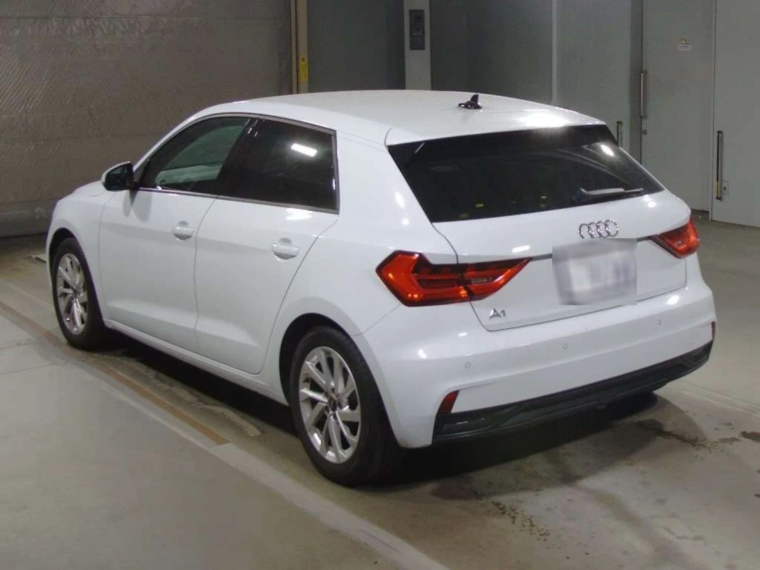 Audi A1 25 TFSI - фото 6